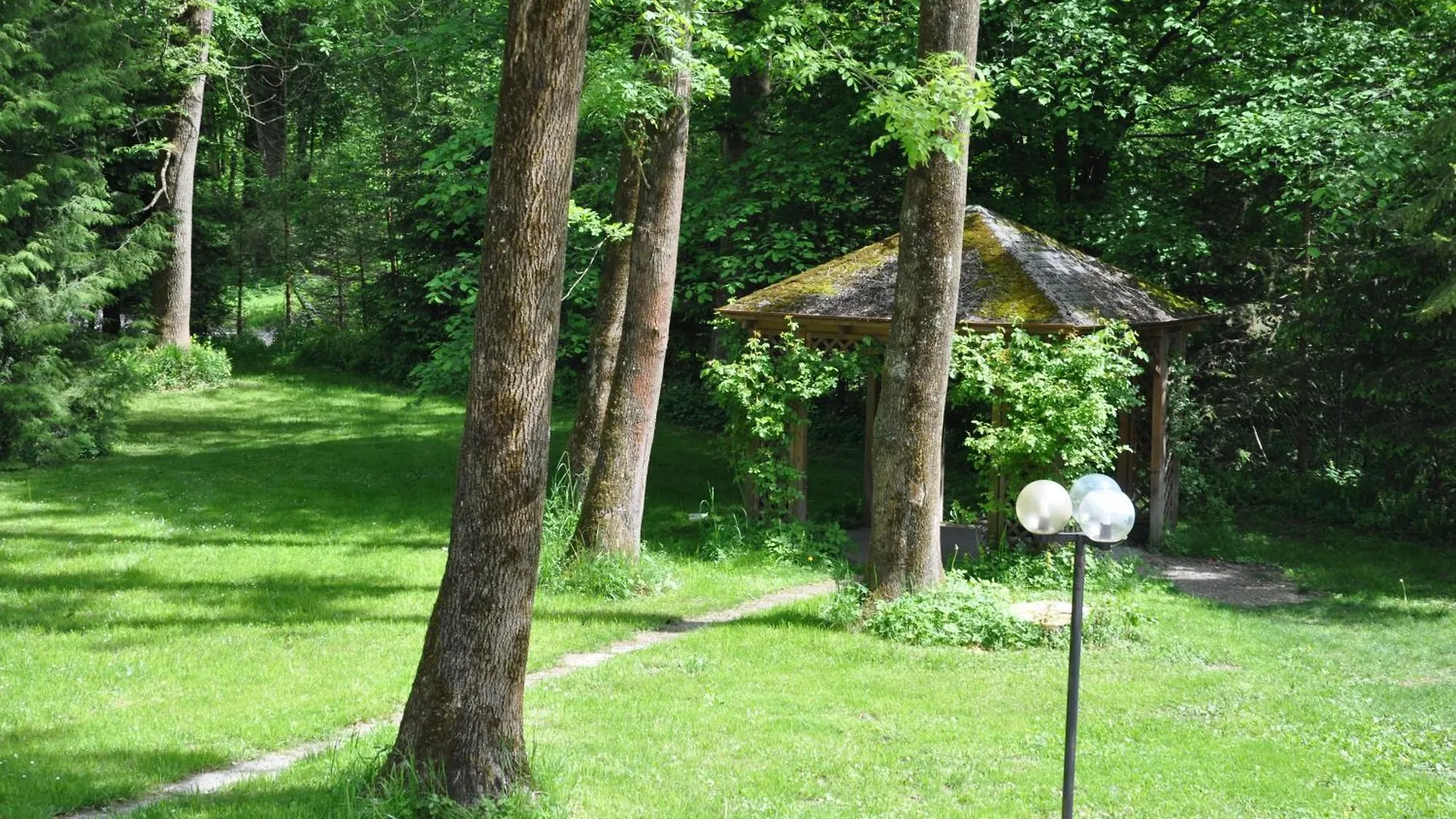 Eduard-Heinrich-Haus, Hostel